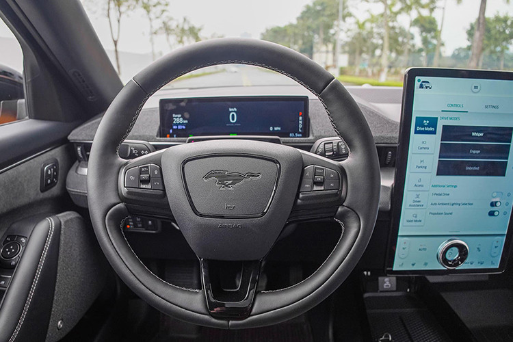 Ford Mustang Mach-E GT 