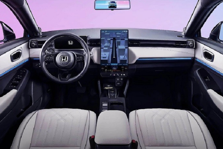 Vào hồi tháng 3 năm nay, phiên bản toàn cầu của những mẫu ô tô điện kể trên đã được hé lộ với màn ra mắt của e:Ny1 Prototype. Mẫu xe này dự kiến cũng được phát triển dựa trên cơ sở gầm bệ e:N Architecture F dành cho ô tô dẫn động cầu trước FWD.