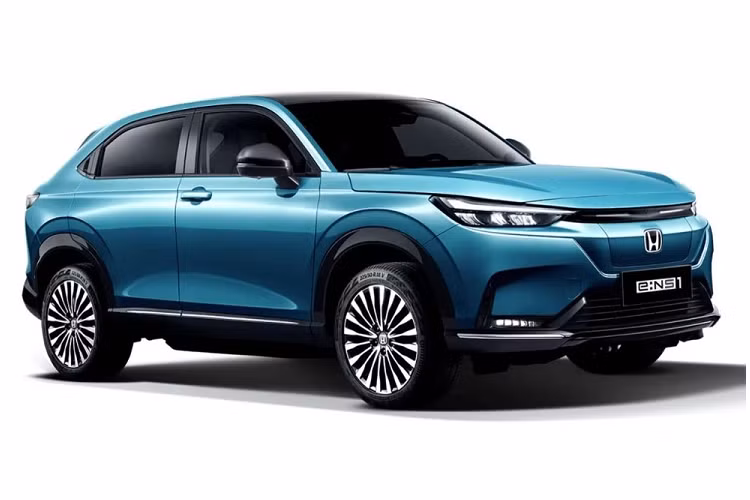 Lần đầu tiên trình làng trong triển lãm Ô tô Thượng Hải 2021 diễn ra vào tháng 4 năm ngoái, Honda SUV e:Prototype về cơ bản chính là phiên bản Honda HR-V chạy điện mới. Đây đồng thời cũng là 1 trong 10 mẫu ôtô điện mới mà hãng Honda sẽ tung ra ở thị trường Trung Quốc.