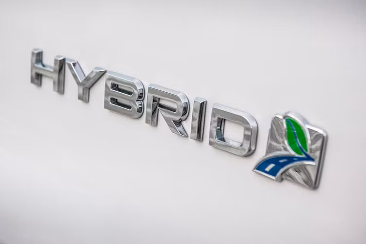 Xe oto hybrid tai Viet Nam duoc tinh le phi truoc ba nhu the nao?-Hinh-2