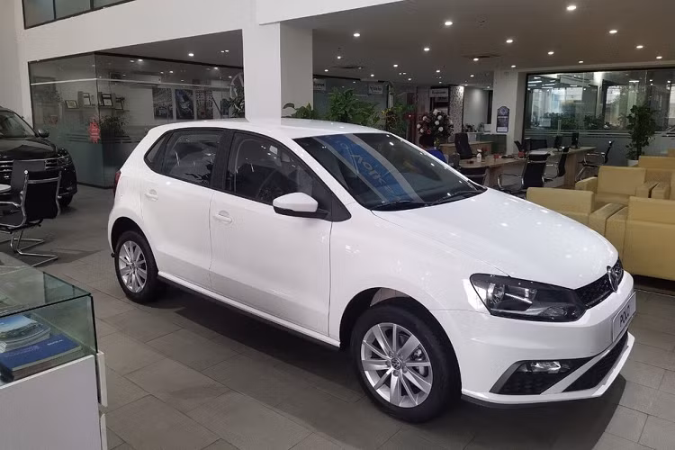 Volkswagen Tiguan va Polo “ton kho” tai Viet Nam giam toi 249 trieu dong-Hinh-3
