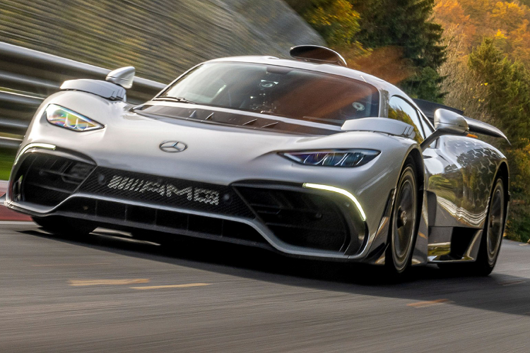 Ngoài ra còn có một vấn đề về thời gian với chưa đầy một giờ để hoàn thành vòng đua kỷ lục. Sau đó, kỷ lục đã được thiết lập vào ngày 28/10/2022 lúc 17:14, chỉ một phút trước khi Nürburgring-Nordschleife đóng cửa