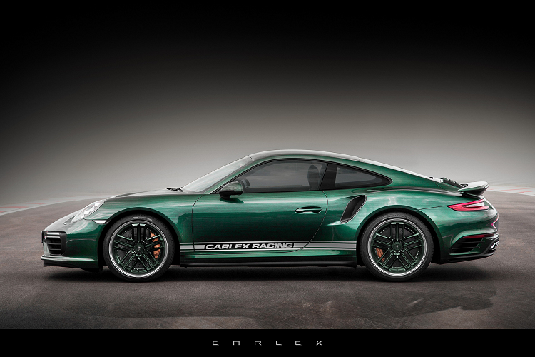 Về trang bị động cơ, mẫu xe sở hữu mức công suất 572 mã lực từ động cơ boxer tăng áp kép 3,8 lít, mặc dù nó không thể sánh được với 641 mã lực của xe thể thao Porsche 992 Turbo S mới hơn nhưng vẫn đủ để đem đến cho người lái trải nghiệm hiệu năng ấn tượng.