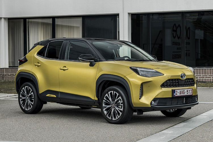 Toyota Yaris Cross 2023 - ban gam cao cua Vios gia re sap ve Viet Nam?