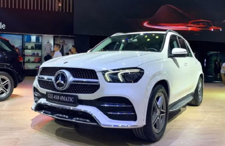 Mercedes-Benz GLS va GLE dinh loi trieu hoi tai Viet Nam