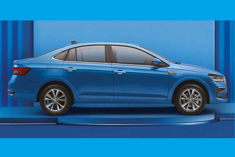 2 mẫu xe mà Skoda dự định sẽ lắp ráp ở Việt Nam bao gồm Kushaq và Slavia. Cả hai mẫu ô tô này đều thuộc phân khúc xe hạng B. Tuy nhiên, nếu như Kushaq là SUV thì Skoda Slavia lại thuộc phân khúc sedan. Như vậy, khi bán ở Việt Nam, Skoda Slavia sẽ gặp phải những đối thủ rất mạnh như Toyota Vios, Hyundai Accent và Honda City.