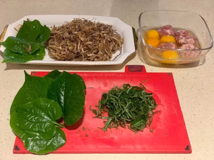 Di vot con trung vat vo ngoai song Hong, ngay kiem ca chuc trieu-Hinh-4