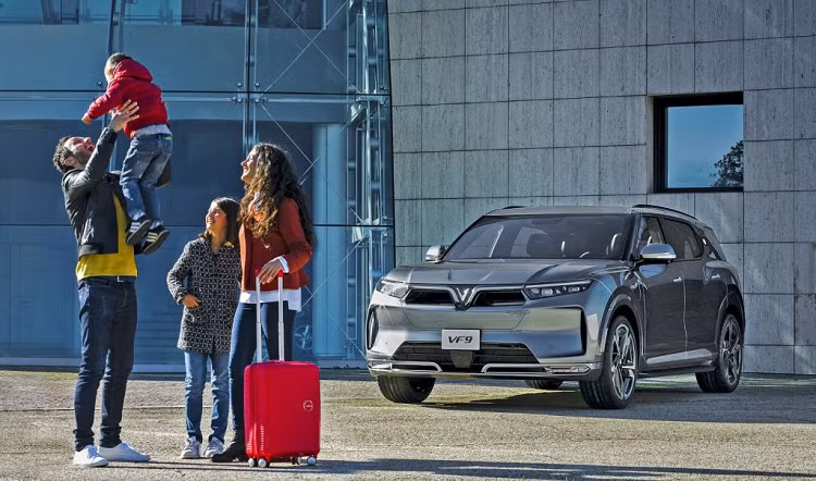 VinFast mang ca dan xe oto dien “do bo” Los Angeles Auto Show 2022-Hinh-2