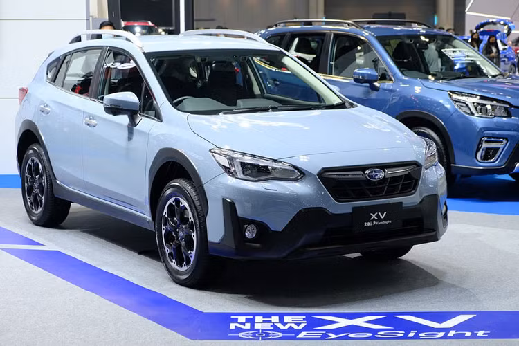 Trong triển lãm Thailand International Motor Expo 2021 diễn ra vào hồi tháng 12 năm ngoái, hãng Subaru đã giới thiệu phiên bản nâng cấp của dòng xe XV tại thị trường Đông Nam Á. Đến nay, giá xe Subaru XV 2022 tại Thái Lan mới được hé lộ. Theo đó, mẫu SUV cỡ B này có 2 phiên bản, bao gồm 2.0 iP EyeSight AWD và 2.0 iP GT EyeSight AWD.