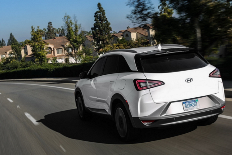 Hyundai Nexo bi trieu hoi vi nguy co ro ri khi hydro va bat lua-Hinh-2