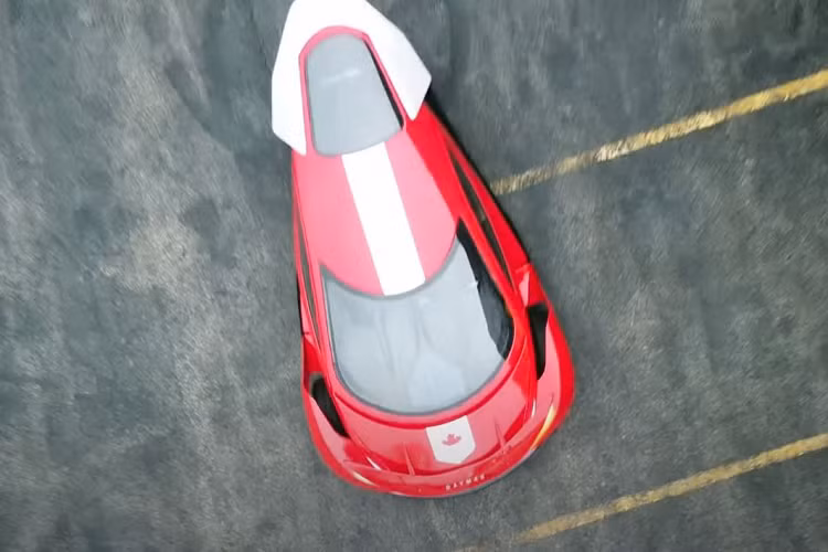 Theo nhà sản xuất, Avvenire Spiritus Ultimate chạy điện có khả năng tăng tốc từ 0-96 km/h trong 1,8 giây nhờ động cơ điện 330kW sản sinh ra 449 mã lực. Vận tốc tối đa mà xe có thể đạt được là 168 km/h. Ngoài ra, biến thể này có phạm vi hoạt động tối đa lên đến 483km, sau khi sạc đầy.