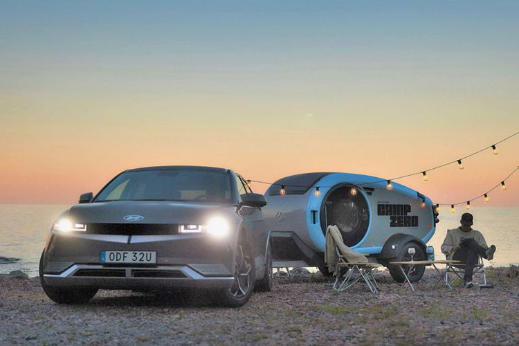 Hotel Hyundai chạy điện này được đặt tại vùng ngoại ô Essex, phía đông bắc London và mở cửa từ 19/10 - 5/11 để đón tiếp khách tham quan.