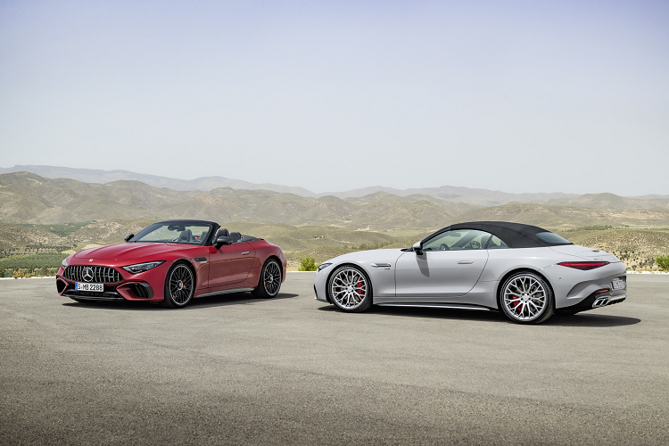 Danh mục sản phẩm xe thể thao của hãng Đức tại Việt Nam sẽ có thêm thành viên mới, chiếc roadster Mercedes-AMG SL-class 2022 mới. Xe dự kiến ra mắt thị trường vào tháng 12/2022, cạnh tranh Porsche 911.