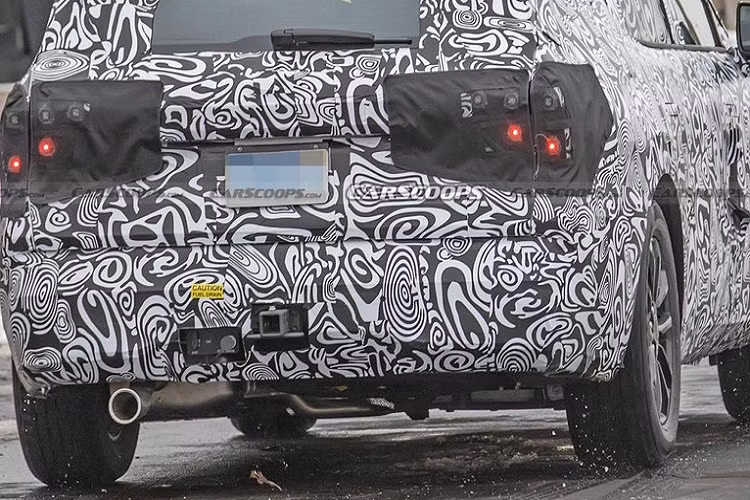 Hiện chưa có thông tin về thời điểm mẫu SUV mới của Ford trình làng. Chúng tôi sẽ tiếp tục cập nhật thêm thông tin về mẫu xe này trong những bài viết sau.