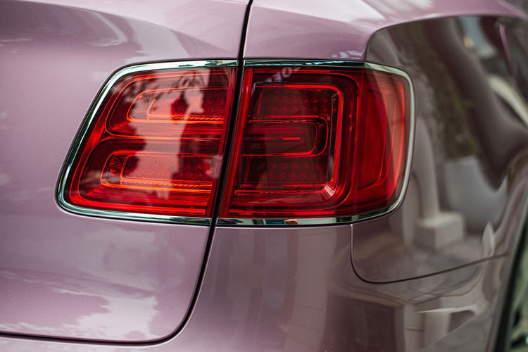 Bentayga là chiếc SUV thứ hai nhưng lại là chiếc đầu tiên được sản xuất thương mại với số lượng lớn ra đời cho đến nay. Còn chiếc SUV đầu tiên của Bentley đã được giới thiệu là mẫu xe ý tưởng Bentley EXP 9 F tại Triển lãm ôtô Geneva 2012. Xe dựa trên nền tảng MLB của Volkswagen Group và được trang bị động cơ W12, dung tích 6.0 lít sản sinh công suất tối đa 600 mã lực.