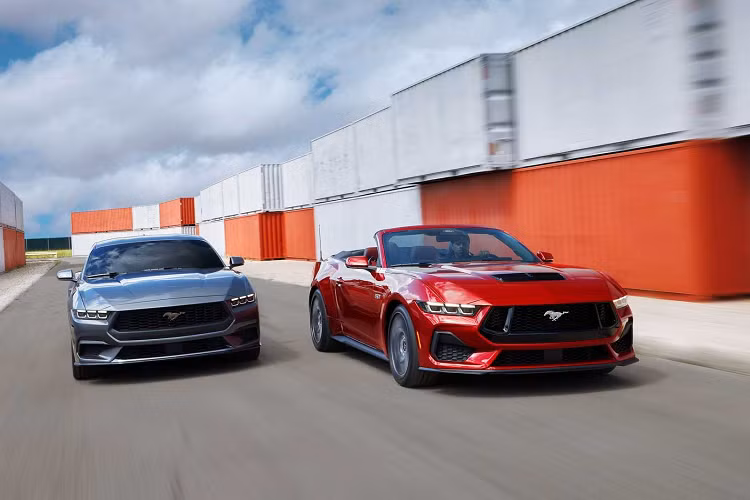 Từ Mustang GT đến Dark Horse, đây là động cơ V8 5.0 lít tốt nhất của chúng tôi. Đó là sự tuyệt vời của khối động cơ hút khí tự nhiên.