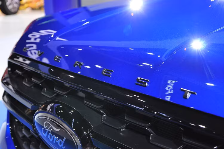 Hơn nữa, Everest 2023 máy dầu V6 3.0L sẽ là phiên bản mạnh mẽ nhất của dòng SUV Everest từ trước đến nay.