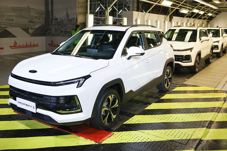 Động thái sử dụng lại những nhà máy của các thương hiệu lại đánh dấu việc quốc hữu hóa tài sản của doanh nghiệp lớn nước ngoài đầu tiên tại Nga kể từ khi phương Tây áp đặt các lệnh trừng phạt lên nước này, sau chiến dịch quân sự đặc biệt của Tổng thống Vladimir Putin tại Ukraine.