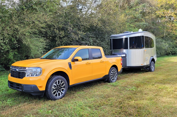 Bằng sáng chế còn gợi ý, Ford còn có thể đặt một số ống dẫn không khí ở các cạnh thùng xe và dưới gầm để sưởi ấm hoặc làm mát toàn bộ không gian được tốt hơn. Với Ford Maverick hybrid mới có bộ pin đủ lớn, người dùng có thể ngủ trên thùng xe cả đêm mà không lo mất giấc ngủ.