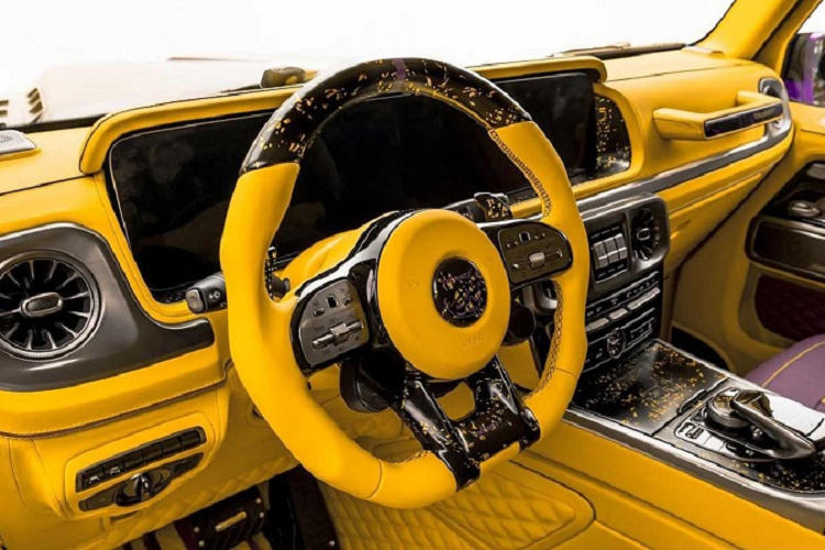 Theo sắc lệnh của Sheikh Khalifa bin Zayed Al Nahyan, UAE hiện đang kỷ niệm 50 năm Quốc khánh với các lễ hội đặc sắc diễn ra từ ngày 6/4/2021 - 31/03/2022.