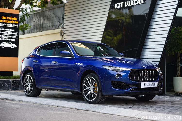  Maserati Levante S thể thao thuộc dòng Levante, được phát triển dựa trên khung gầm của dòng Quattroporte và Ghibli, sở hữu thiết kế năng động của một chiếc SUV nhưng vẫn còn giữ nhiều nét bo tròn nổi bật của dòng xe đến từ nước Ý. Mới đây, một chiếc Levante S 2018 đã được chào bán tại Hà Nội với giá 4,6 tỷ đồng sau khi đã lăn bánh hơn 38.000 km sau 4 năm ra mắt tại Việt Nam.