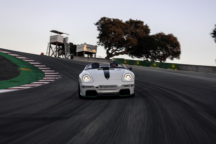 Phát biểu về hai mẫu xe này, Alois Ruf, chủ sở hữu Ruf Automobile GmbH cho biết: “Bergmeister là hiện thân của trải nghiệm lái xe nguyên bản nhất, trong khi SCR lại mang trên mình những công nghệ mới nhất từ đội ngũ của chúng tôi tại Pfaffenhausen.”