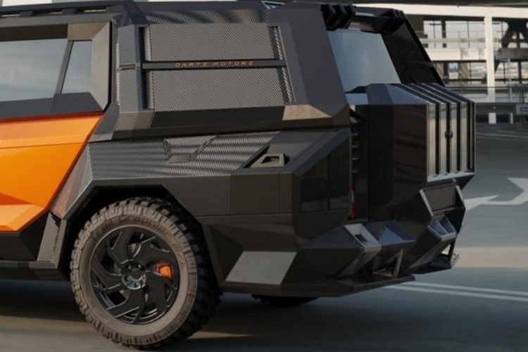 Dartz không cho biết giá cả chính xác của Prombron Black Alligator MMXX Black Tiger Lunar Year Edition, nhưng có lẽ điều đó cũng không hề quan trọng bởi nếu bất kỳ ai muốn mua chiếc xe này thì đều không còn bận tâm đến giá nữa.