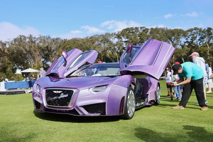 Giá xe Hispano Suiza Carmen Boulogne có mức bán ra khởi điểm từ 1,65 triệu Euro (khoảng 41,05 tỷ đồng). Nếu tính cả bản "thường" thì sẽ có tổng cộng 19 chiếc Carmen được sản xuất.