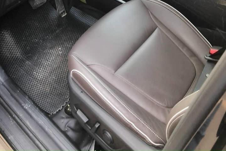 Theo chia sẻ từ tư vấn bán hàng của một đại lý của Hyundai, thì đa số khách hàng xem Tucson 2022 thế hệ mới ở độ tuổi từ 24 – 40 tuổi.