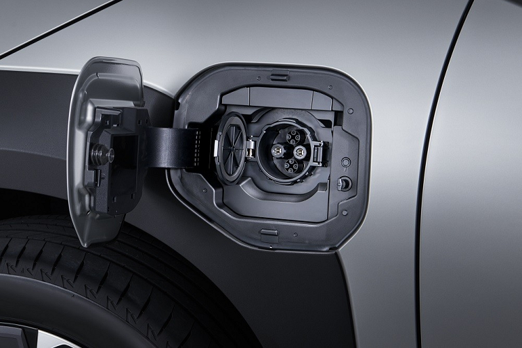 Toyota bZ4X chay dien se xuat hien tai trien lam VMS 2022?-Hinh-13