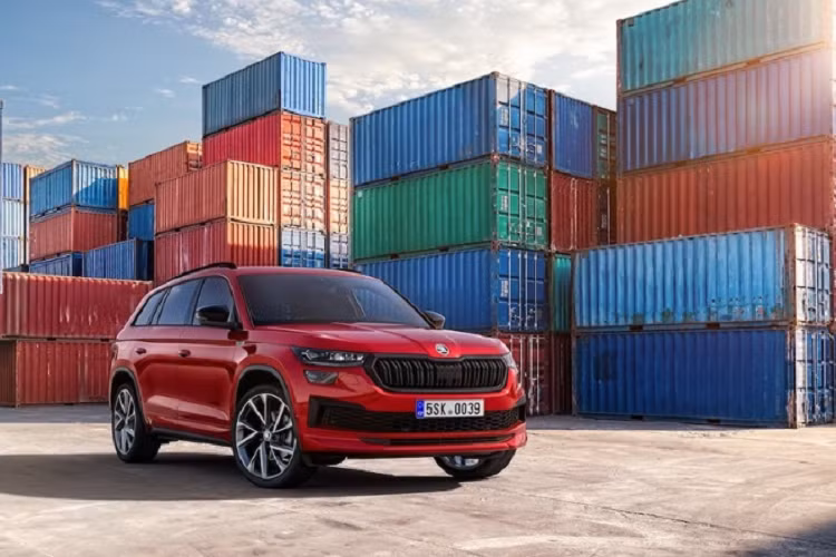 Hãng xe của Cộng hòa Séc là Skoda sẽ chính thức gia nhập thị trường xe Việt Nam từ năm 2023 theo một thỏa thuận hợp tác mới ký với TC Motor vào 7/10, mở ra khả năng mẫu xe Skoda Kodiaq 2022 mới có thể được phân phối chính hãng tại dải đất hình chữ S.