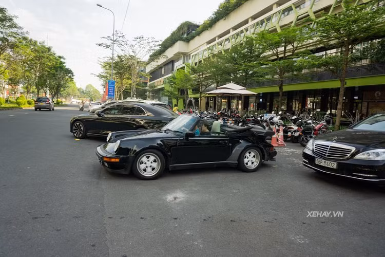 Chiec Porsche 930 Turbo Cabriolet hon 30 tuoi, doc nhat Viet Nam-Hinh-3