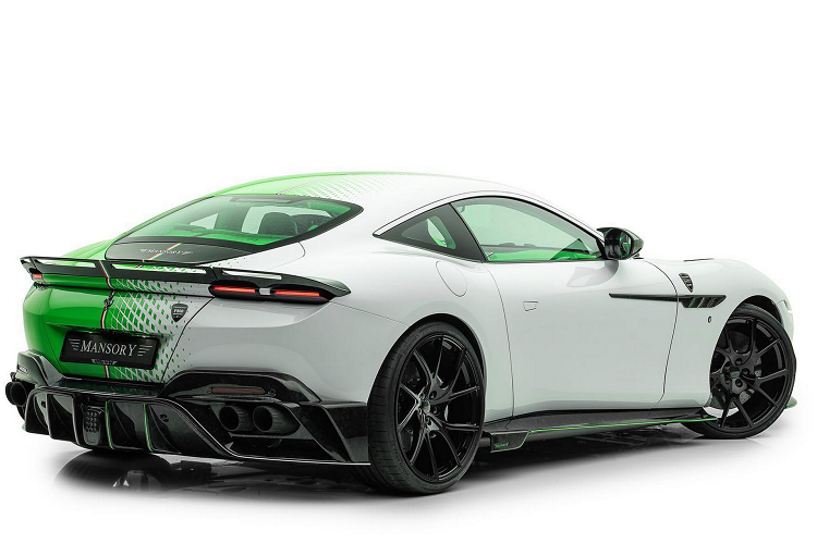 Kể từ khi Ferrari Roma trình làng, gói nâng cấp vừa mới ra mắt của Mansory là gói độ đem tới những thay đổi rõ rệt nhất, ấn tượng nhất ở cả mặt hiệu năng và diện mạo ngoại thất. Gói độ này đem tới sự thay đổi hoàn toàn về ngoại thất, loại bỏ gần như tất cả những đường nét thanh lịch của mẫu xe GT mềm mại.