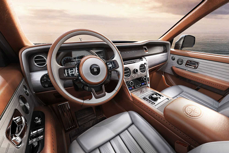 Chính từ đây, thương hiệu Carlex tin chắc rằng phiên bản Yachting chắc chắn sẽ chinh phục trái tim của những người hâm mộ sự sang trọng và tinh thần năng động, thư thái đậm chất “biển cả” với nguồn cảm hứng bất tận từ những chiếc du thuyền cao cấp.