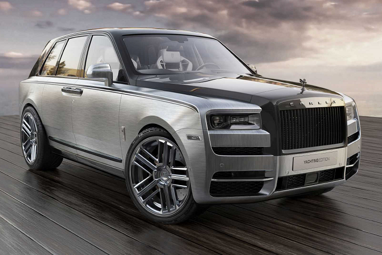 Mới đây, thương hiệu đã lựa chọn “tượng đài sang trọng” Rolls-Royce Cullinan Yachting Edition 2022 mới với những chi tiết nâng cấp đầy sang trọng, độc đáo ở cả ngoại thất và nội thất của xe.