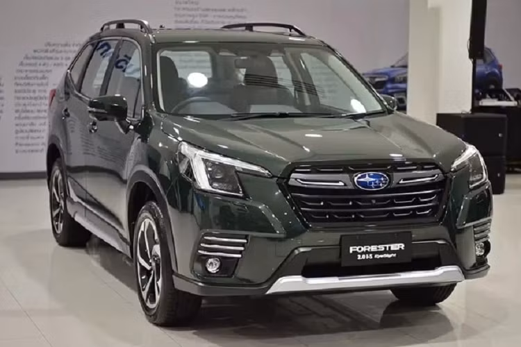 Mặc dù đã trưng bày tại Triển lãm VMS 2022 vào cuối tháng 10, nhưng đại diện các cơ quan truyền thông từ Việt Nam cùng với Thái Lan, Malaysia và Campuchia đã được mời đến Bangkok, Thái Lan để trải nghiệm Subaru Forester 2023 mới tại Trường Đua Pathum Thani, cũng như tham quan nhà máy lắp ráp xe Subaru tại Thái Lan của Tập đoàn Tan Chong Quốc tế (TCSAT).