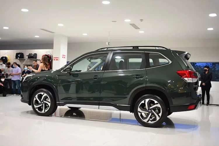 So với phiên bản tiền nhiệm, Subaru Forester 2023 bản EyeSight 4.0 đã được nâng cấp bộ stereo camera cải tiến mới có góc quan sát rộng gần gấp đôi, giúp các hành trình được an toàn hơn cũng như thoải mái hơn.