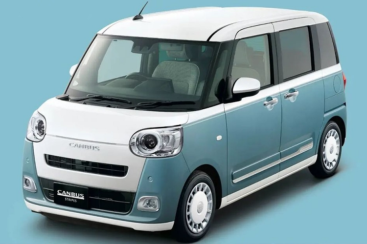 Từ khi ra mắt vào năm 2016, Daihatsu Move Canbus thế hệ thứ nhất đã mang về doanh số hơn 380.000 xe ở thị trường Nhật Bản. Thừa thắng xông lên, hãng Daihatsu thuộc tập đoàn Toyota đã tiếp tục ra mắt thế hệ thứ 2 của mẫu xe kei car Daihatsu Move Canbus nhỏ xinh này.