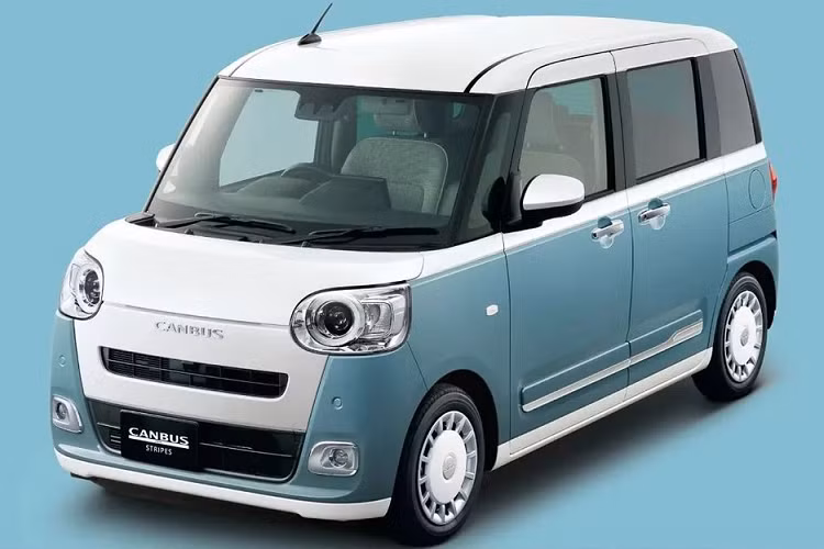 Từ khi ra mắt vào năm 2016, Daihatsu Move Canbus thế hệ thứ nhất đã mang về doanh số hơn 380.000 xe ở thị trường Nhật Bản. Thừa thắng xông lên, hãng Daihatsu thuộc tập đoàn Toyota đã tiếp tục ra mắt thế hệ thứ 2 của mẫu xe kei car Daihatsu Move Canbus nhỏ xinh này.