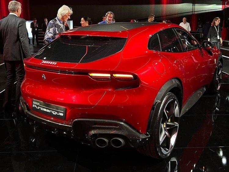 Co phai Ferrari tung chieu bai khan hang cho sieu SUV Purosangue-Hinh-3