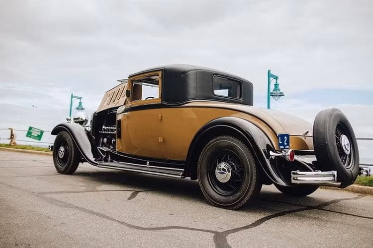 Giá xe có Lincoln KB 1932 trong bài viết này đang được chào bán khoảng 160.000 USD (tương đương 3,64 tỷ đồng) (trước thuế, phí).