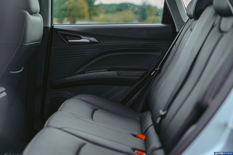 Tất nhiên, người dùng cũng không thể kỳ vọng Neta V EV 2022 mới là mẫu ôtô điện có khả năng tăng tốc nhanh.