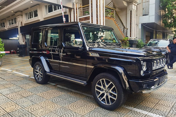 Cung cấp “sức mạnh” cho BAIC BJ80 là khối động cơ xăng, tăng áp kép, 3.0L V6 có công suất 276 mã lực và mô-men xoắn 420 Nm. Sức mạnh này được truyền tới cả 4 bánh thông qua hộp số tự động 8 cấp.