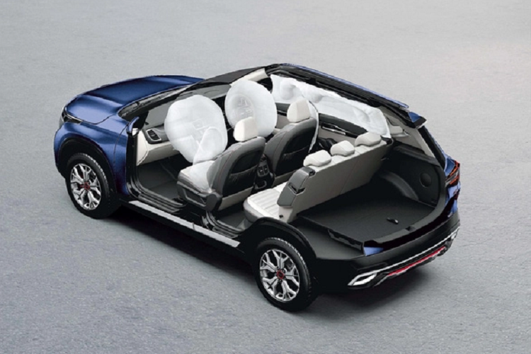 Kia Seltos 2023 duoc trang bi 6 tui khi tren ca ban re nhat-Hinh-2