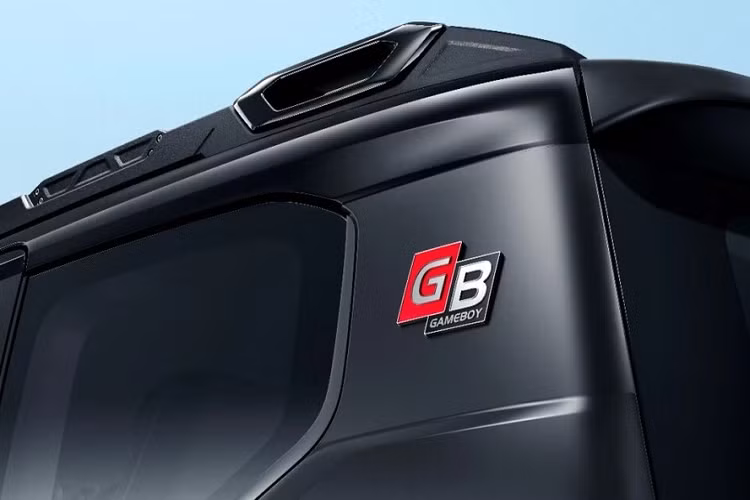 Vào hôm ngày 22/2/2022 vừa qua, hãng Wuling đã đăng ký bản quyền thương hiệu cho cái tên Gameboy tại Trung Quốc. Chẳng bao lâu sau đó, những hình ảnh đầu tiên của Wuling Hongguang Mini EV Gameboy 2022 cũng được tung ra.