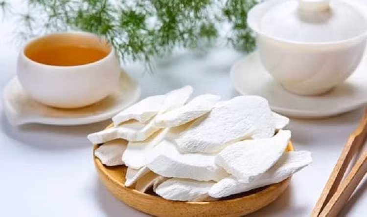 Khoai mo la 'bau vat' khi an dung, va 'rac roi' khi an khong dung