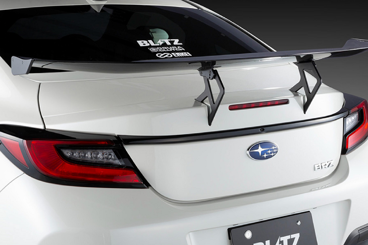 Chi phí này được ước tính cho các chi tiết được làm bằng vật liệu FRP không sơn.