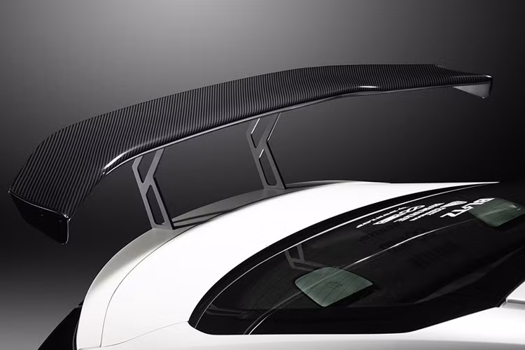 Những cải tiến về hệ thống nạp, làm mát, ECU và ống xả giúp tăng công suất của động cơ boxer 2.4 lít hút khí tự nhiên từ 232 mã lực.