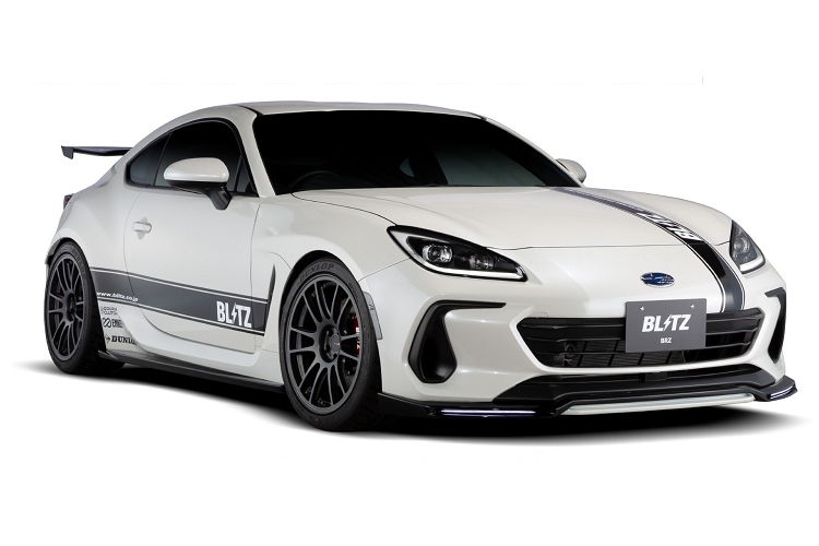 Toyota GR86 và Subaru BRZ độ được trang bị phần líp hông mở rộng, không thay đổi chắn bùn trước và sau. Khách hàng có thể lựa chọn thêm nhiều trang bị bánh xe khác có trong bảng tùy chọn nhằm đem tới diện mạo độc đáo hơn cho chiếc xe thể thao Nhật Bản.