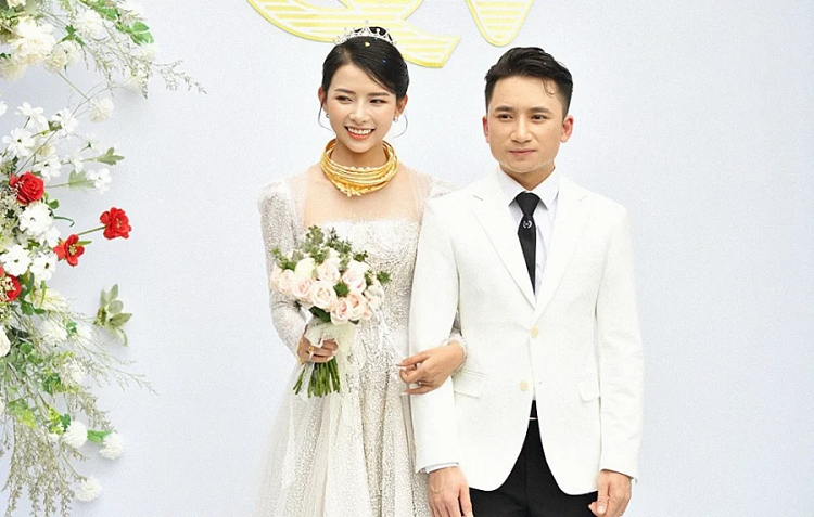 Dan my nhan Viet chon kieu toc don gian trong ngay trong dai-Hinh-9